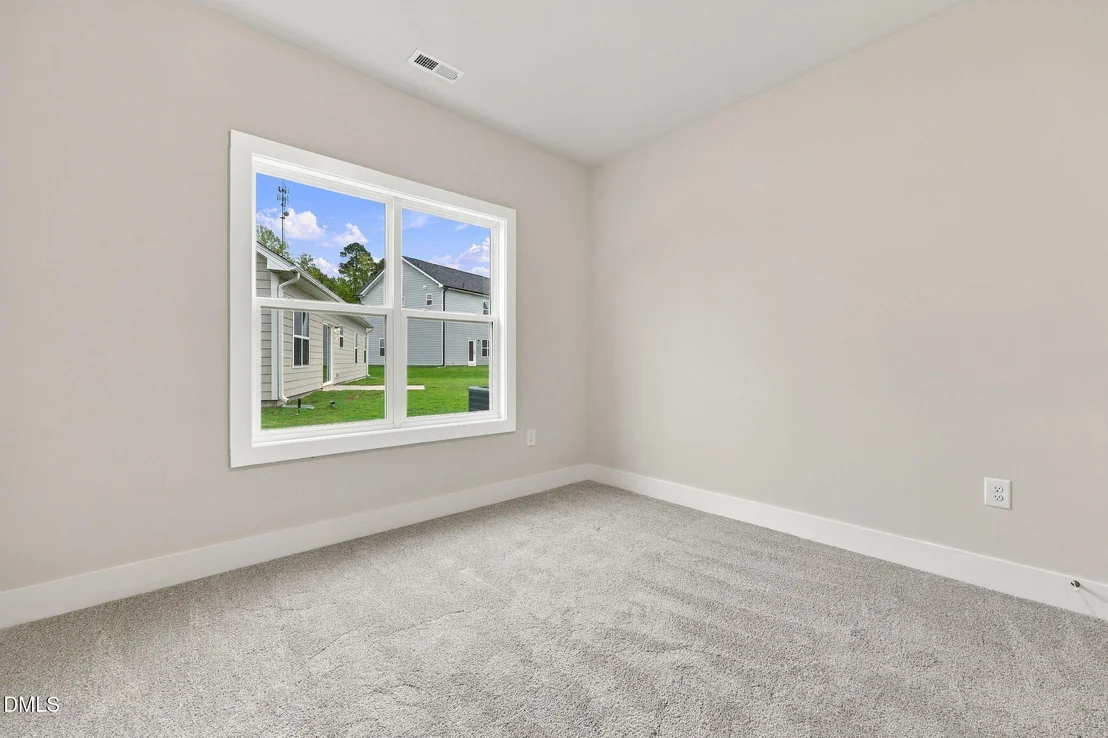 Photo of 139 Grinnell Loop