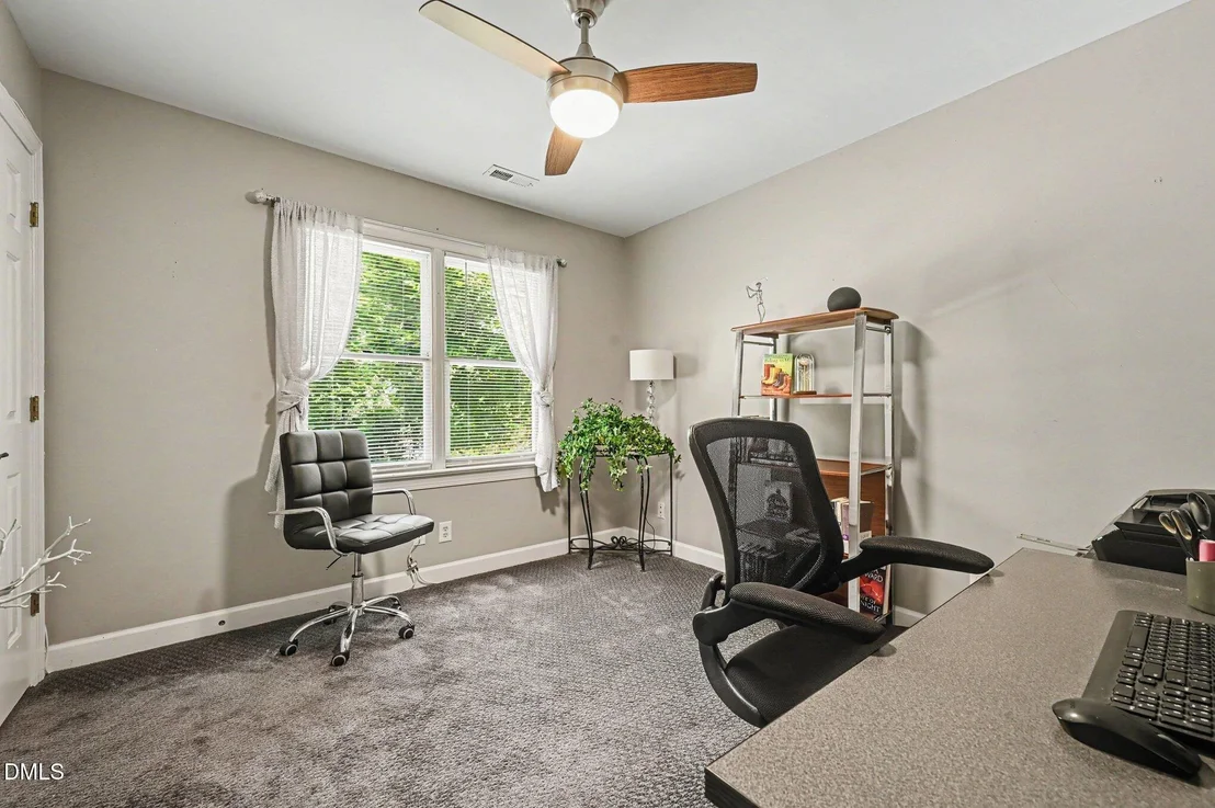 Photo of 611 Flagstone Way
