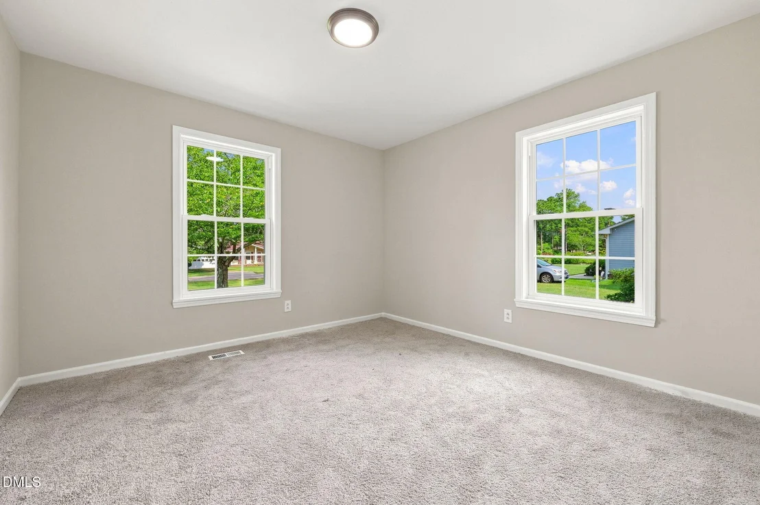 Photo of 305 1st Street