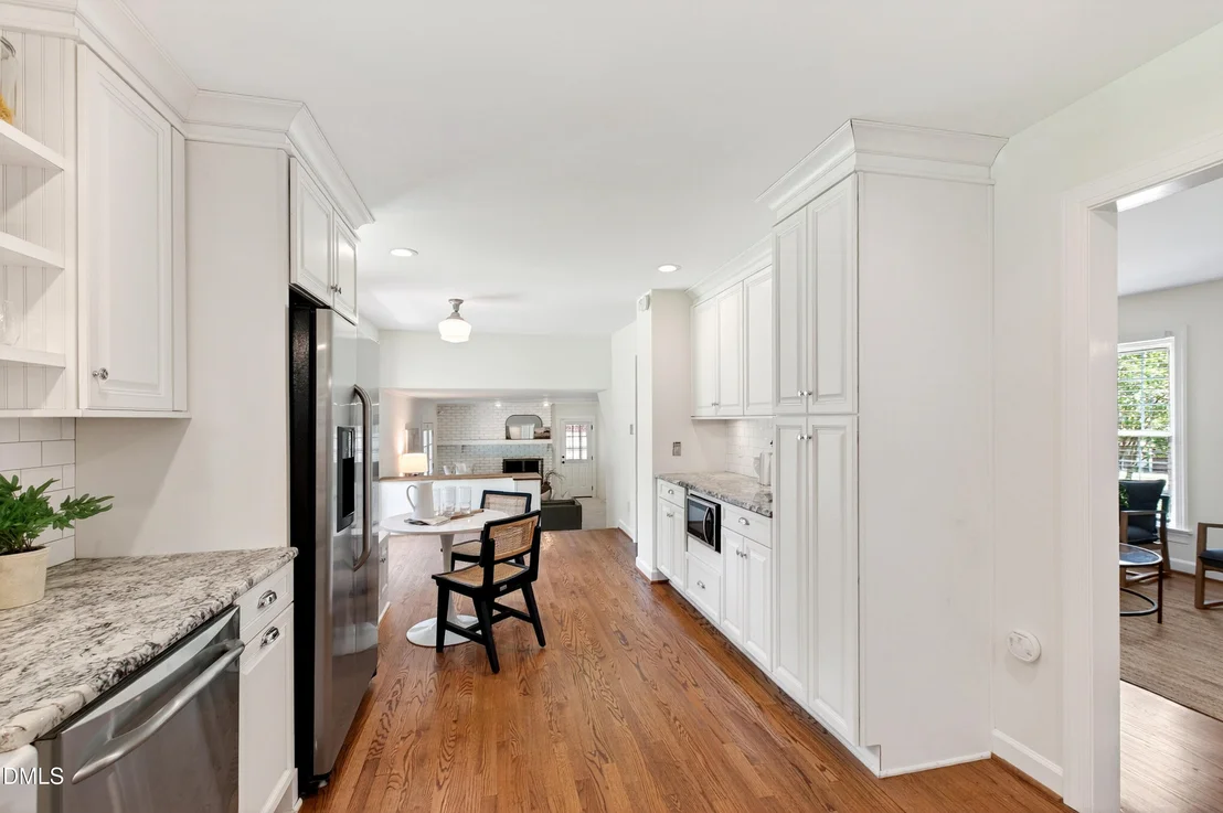 Photo of 1001 Pebblebrook Drive