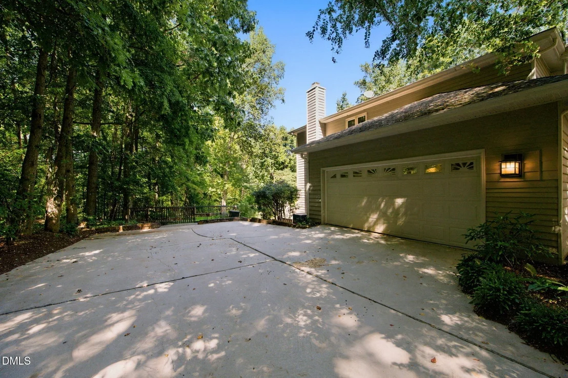 Photo of 301 Get-a-way Lane