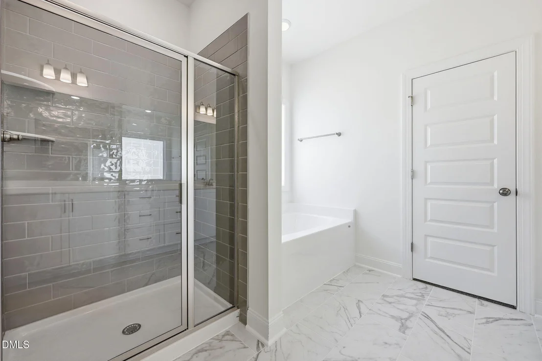 Photo of 122 Grinnell Loop