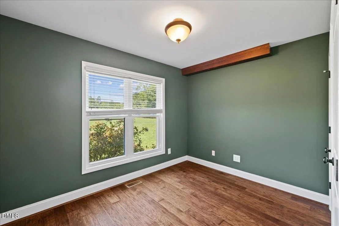 Photo of 11208 Range Road
