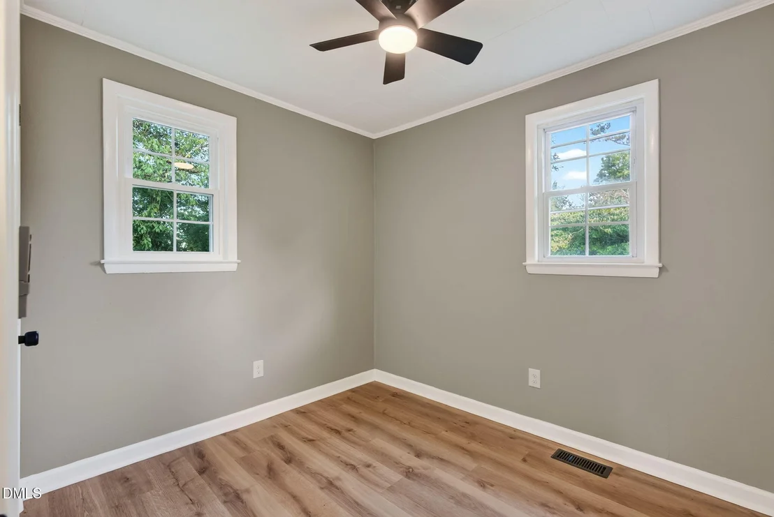 Photo of 935 Maynard Road