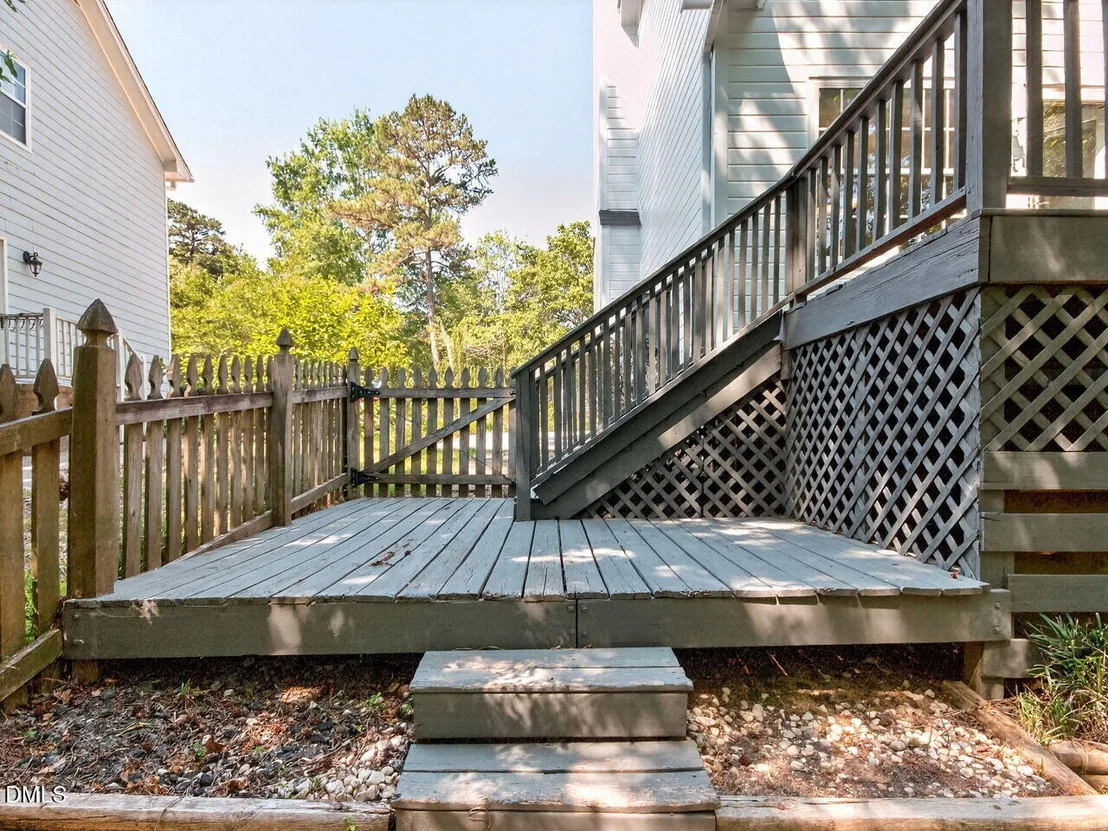 Photo of 4212 Bluffs Lane
