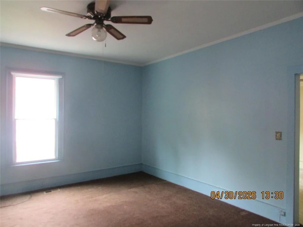Photo of 215 E Maple Street