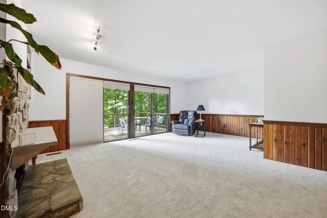 Photo of 6101 Dresden Lane