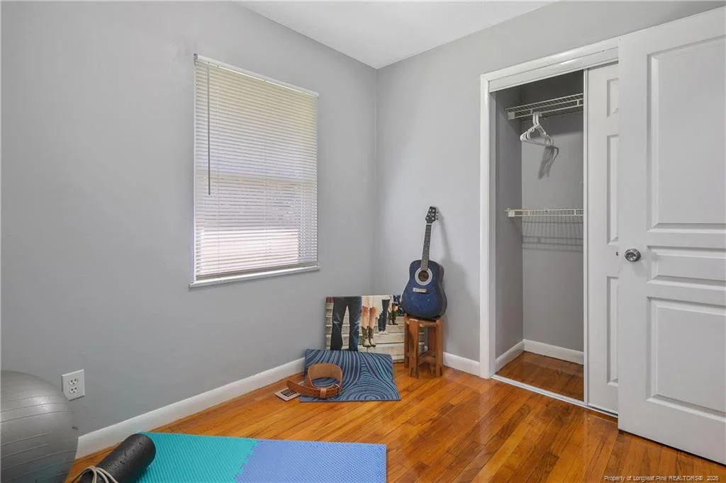 Photo of 2713 Daly Avenue
