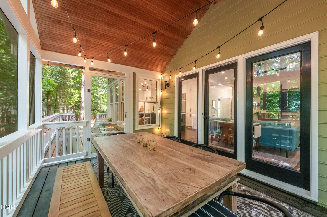 Photo of 102 Ormsby Court