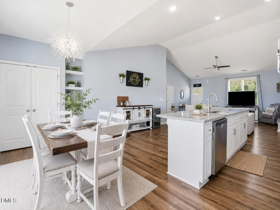 Photo of 4067 Needham Road