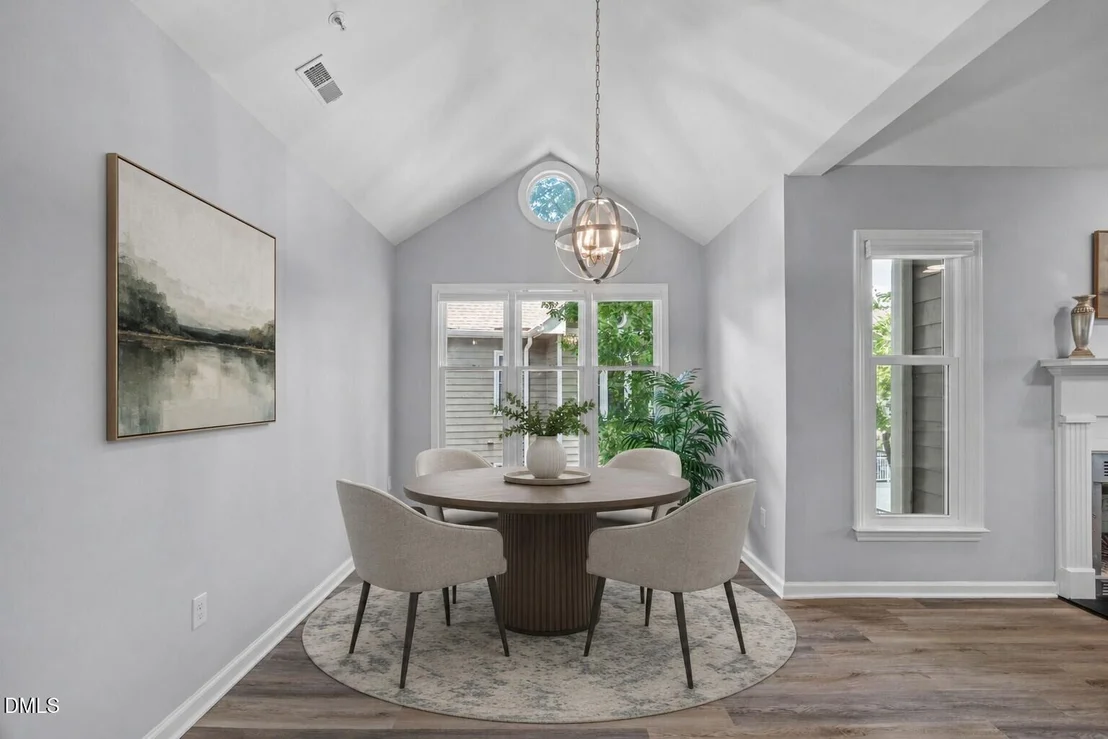 Photo of 735 Springfork Drive