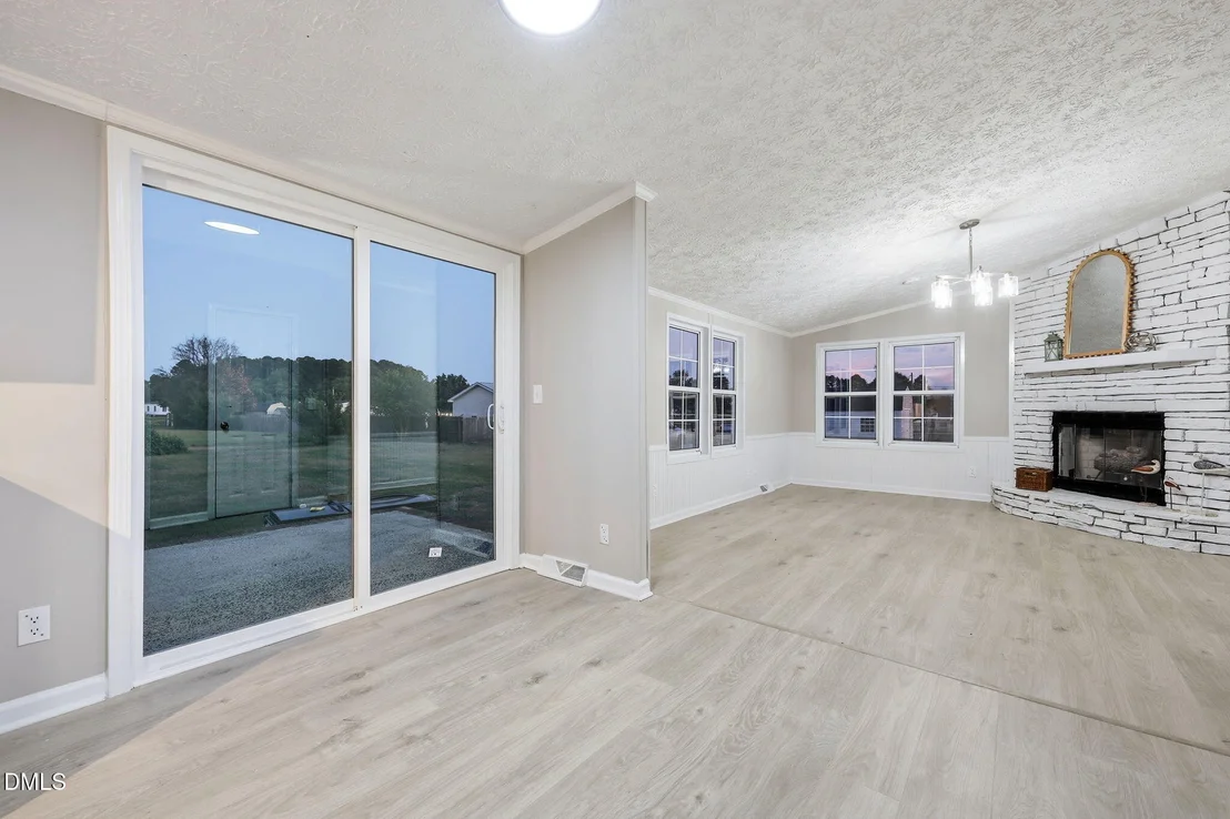 Photo of 10100 Green Path Road