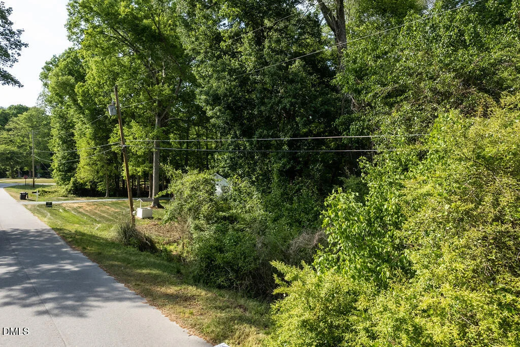Photo of 5809 Meadowlark Lane