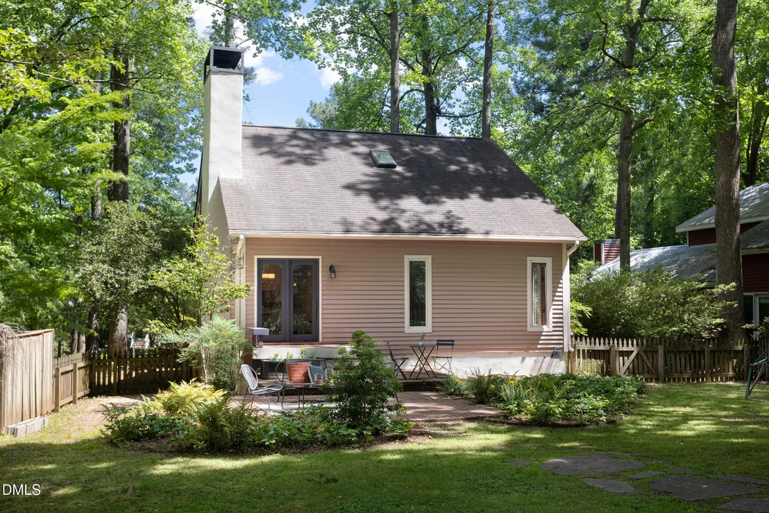 Photo of 414 Waterside Drive