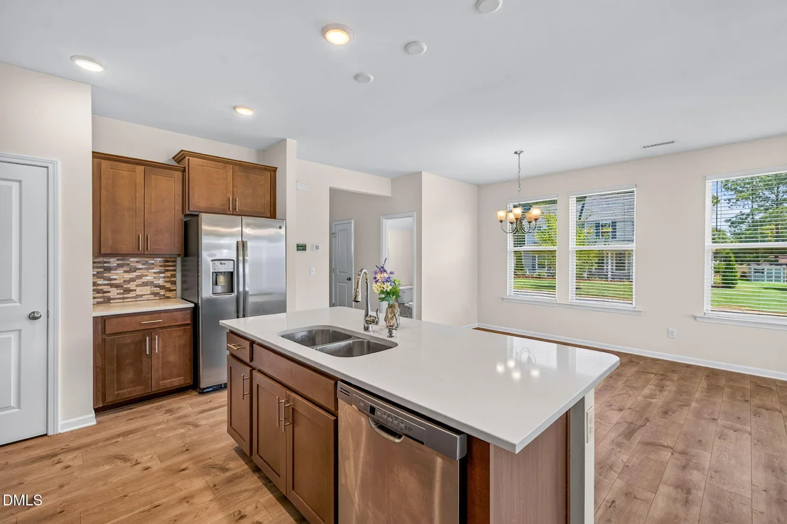 Photo of 609 Crestdale Drive