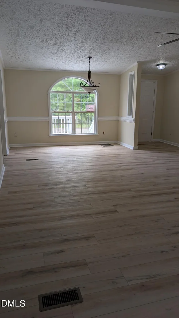 Photo of 104 Franklin Road
