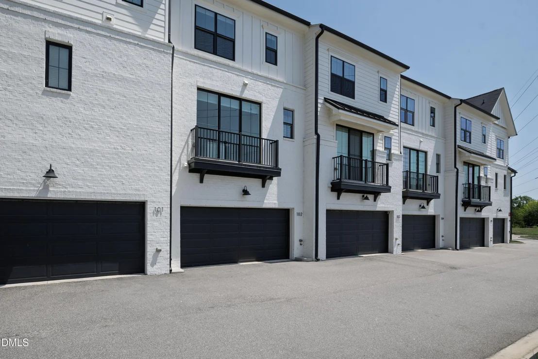Photo of Unit 102 at 1501 Draper View Loop
