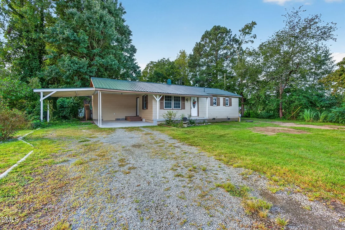 Photo of 935 Maynard Road