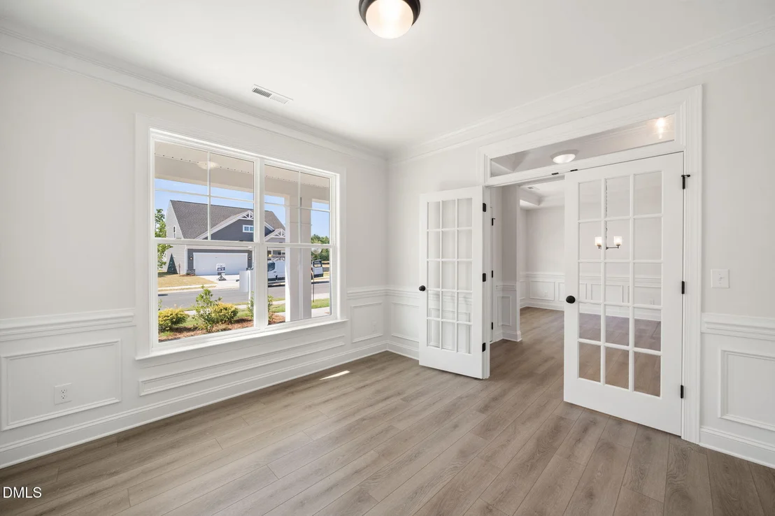 Photo of 2113 Scallans Lane
