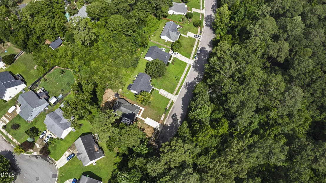 Photo of 1341 Crabtree Boulevard