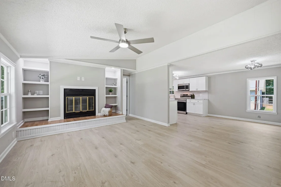 Photo of 3841 Dodge Avenue