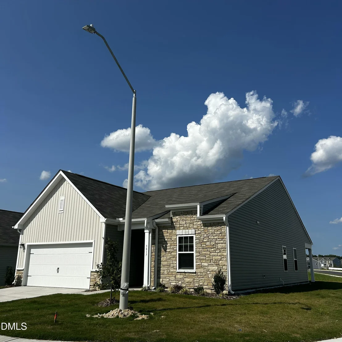 Photo of 3817 Paragon Place