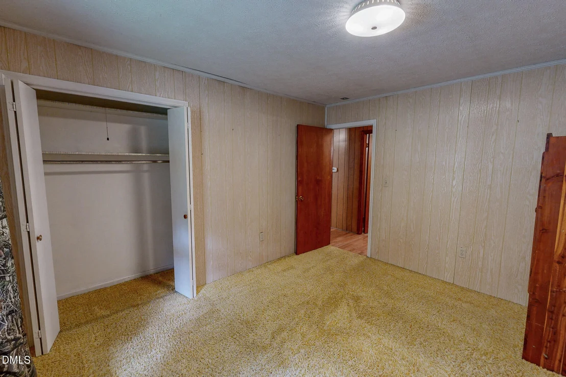 Photo of 2072 Edwin Robertson Road