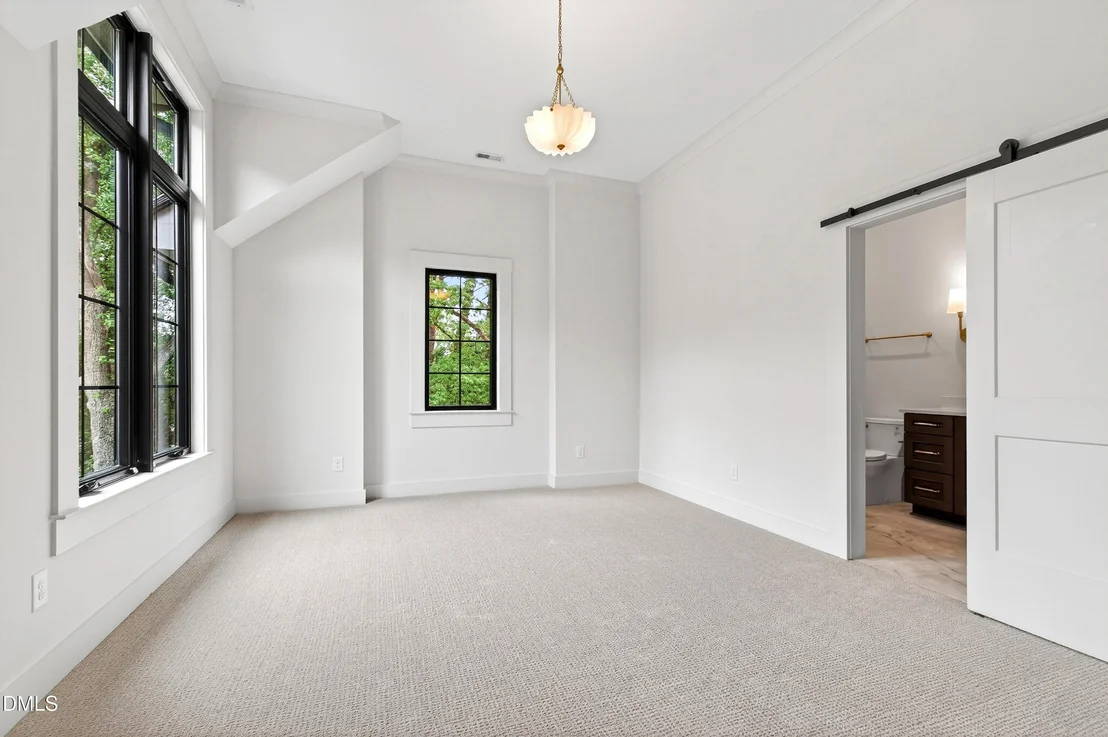 Photo of 105 Edenburgh Road