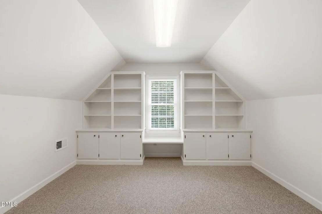 Photo of 2915 Truitt Drive