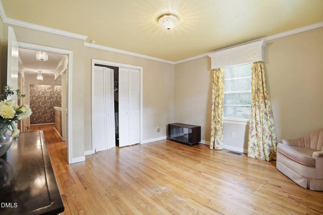 Photo of 703 Mcmillan Drive