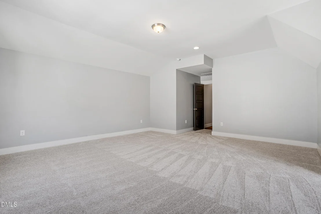 Photo of 123 Larkin Lane