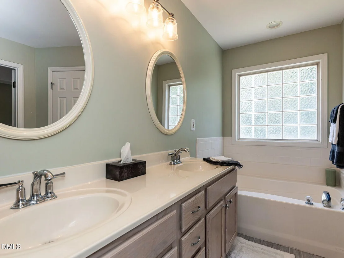 Photo of 3319 Meadowrun Drive