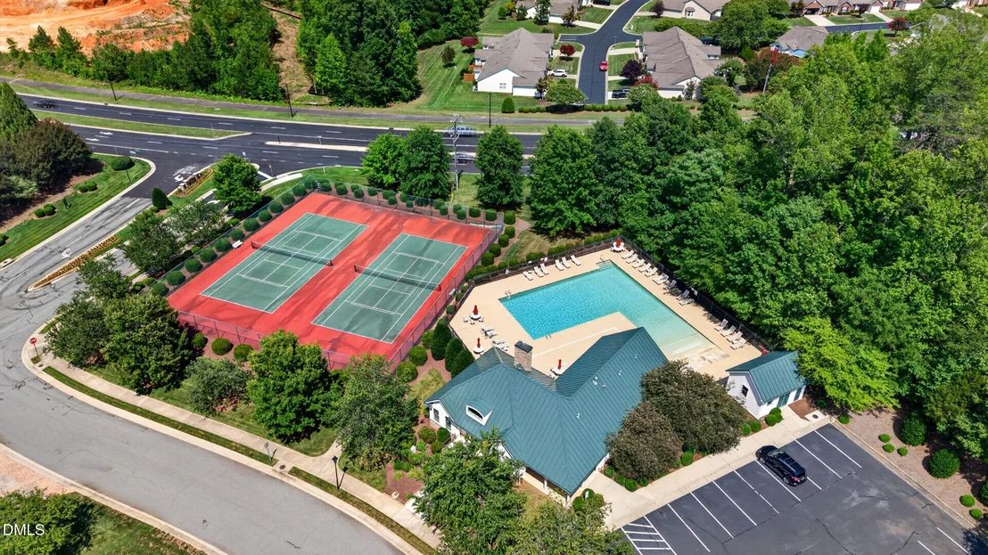 Photo of 820 Dunleigh Drive