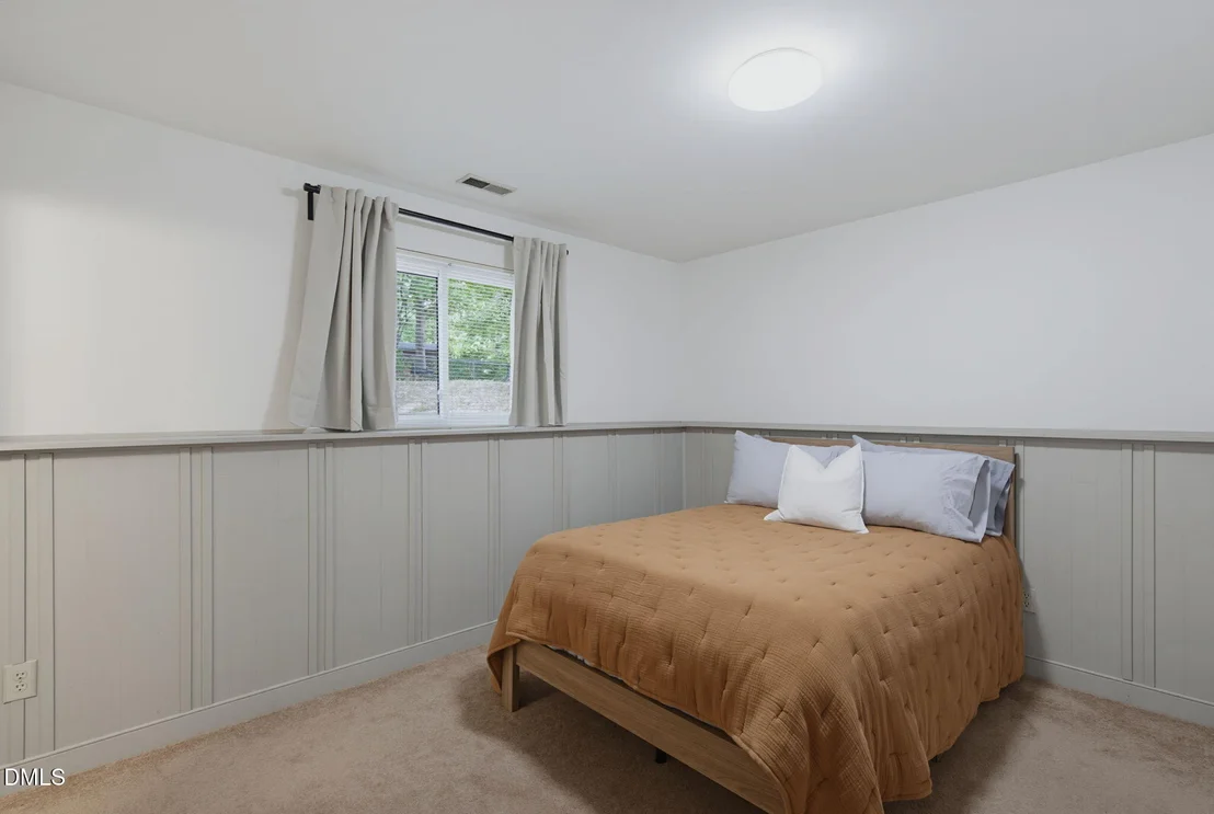 Photo of 32 S Angela Circle
