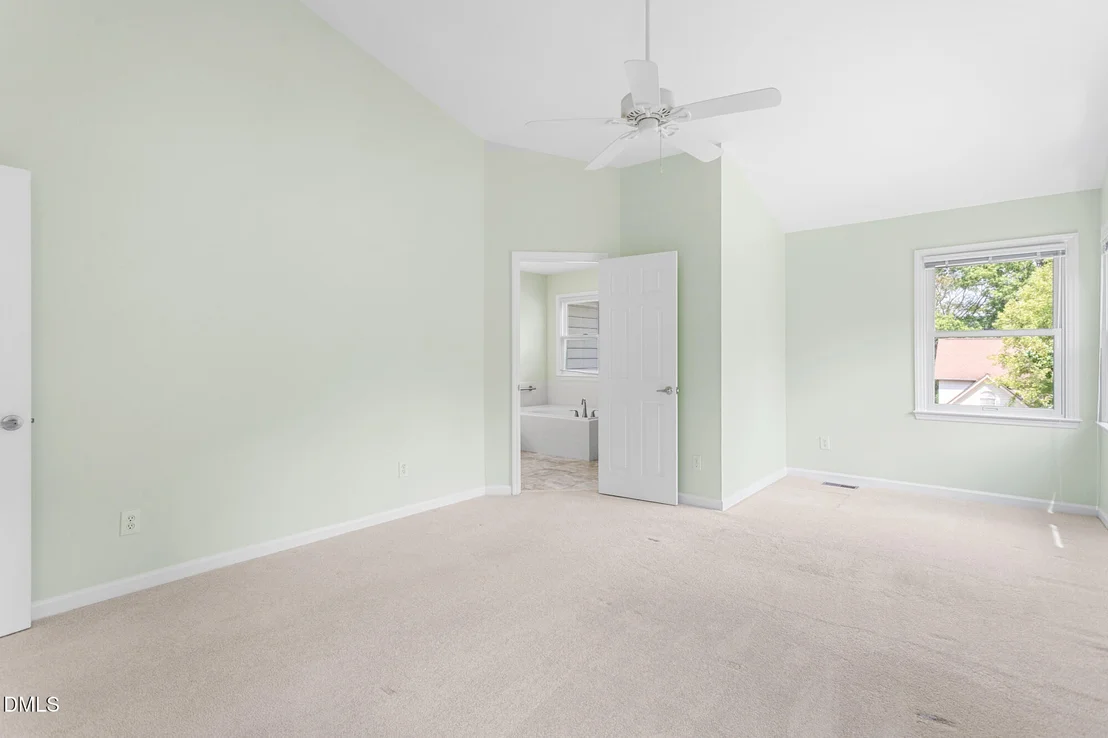 Photo of 207 Windhover Drive