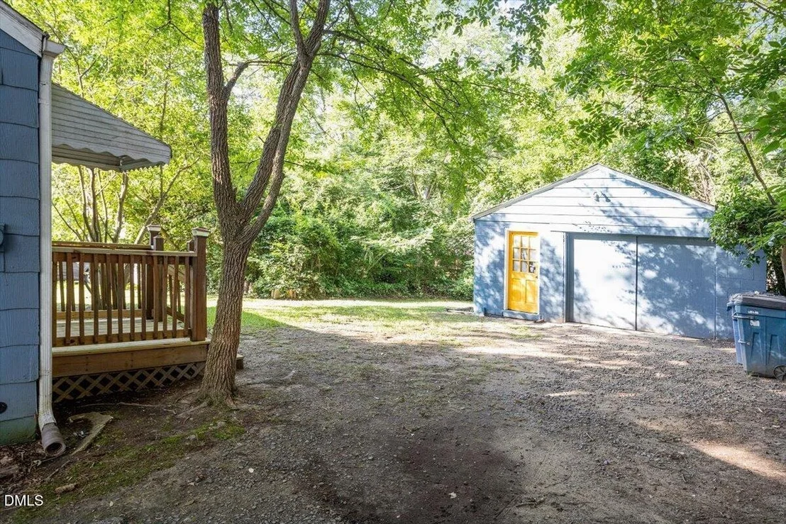 Photo of 1512 London Circle