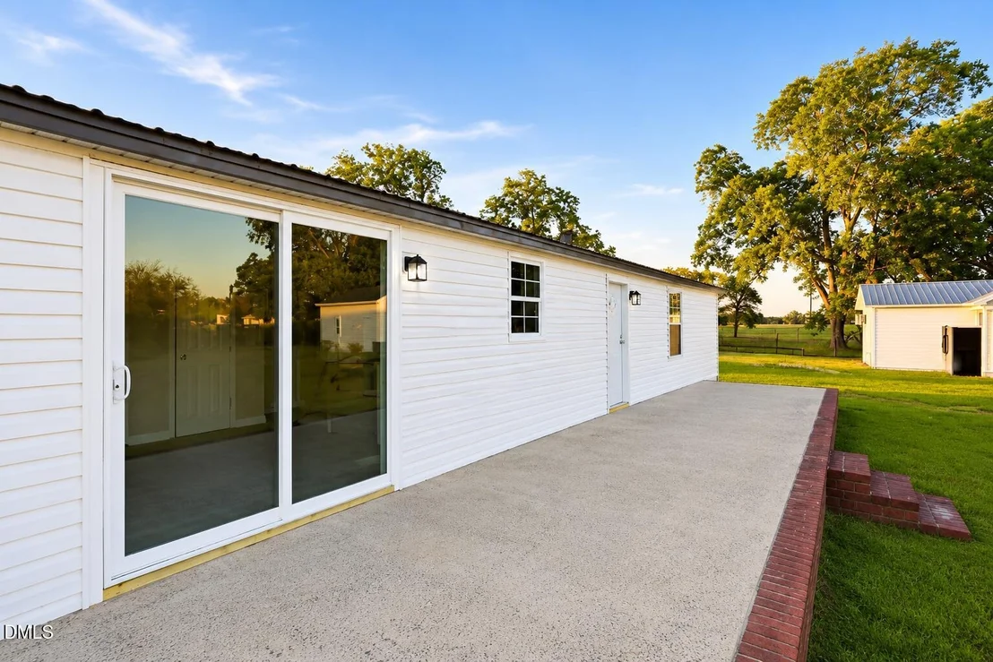 Photo of 10100 Green Path Road