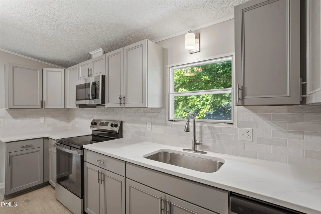 Photo of 2314 Basil Holt Road