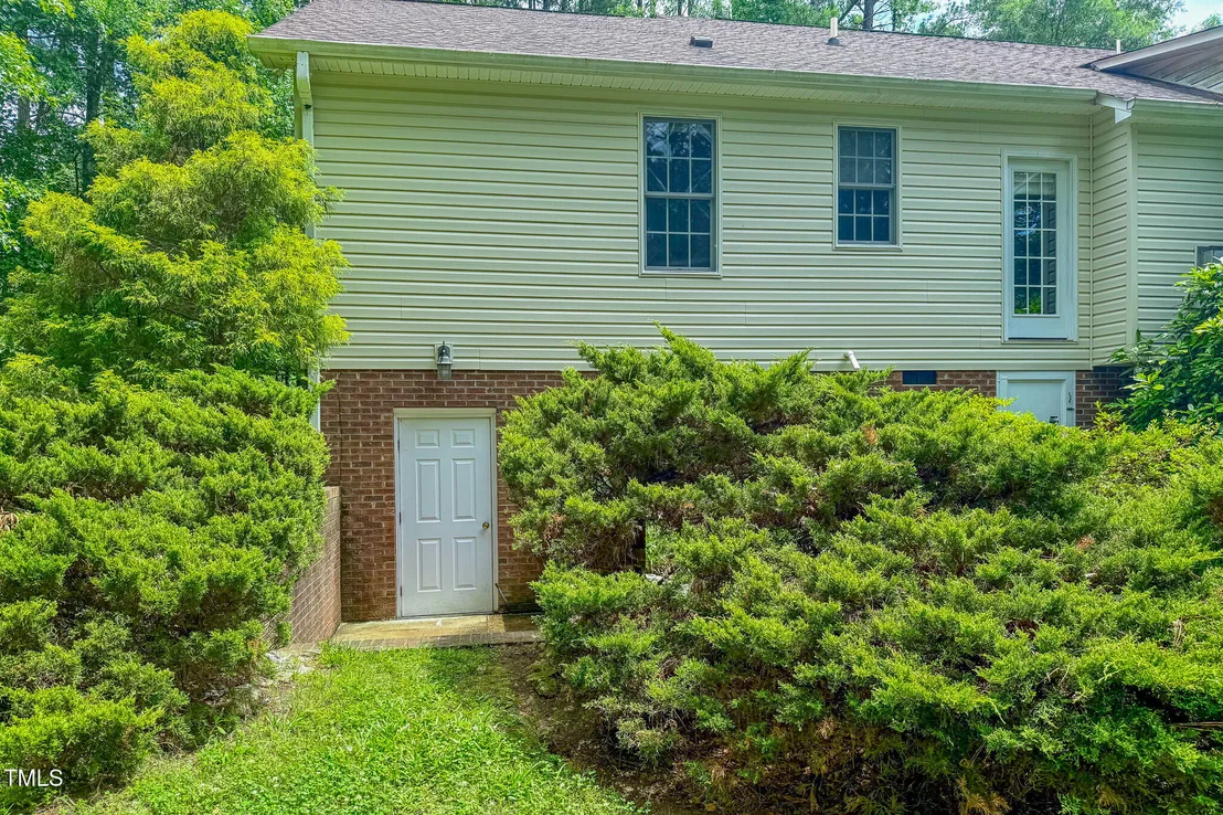 Photo of 734 Crystal Forest Drive