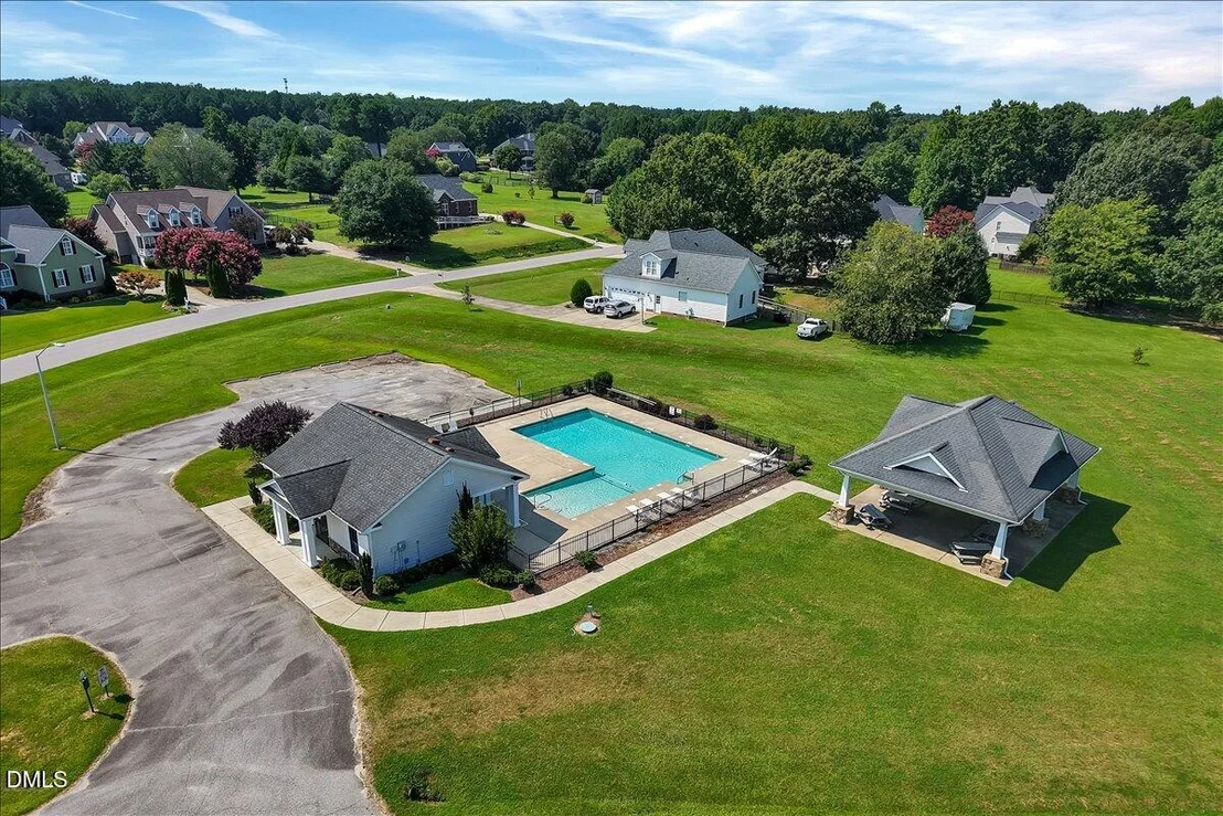 Photo of 580 Christopher Drive