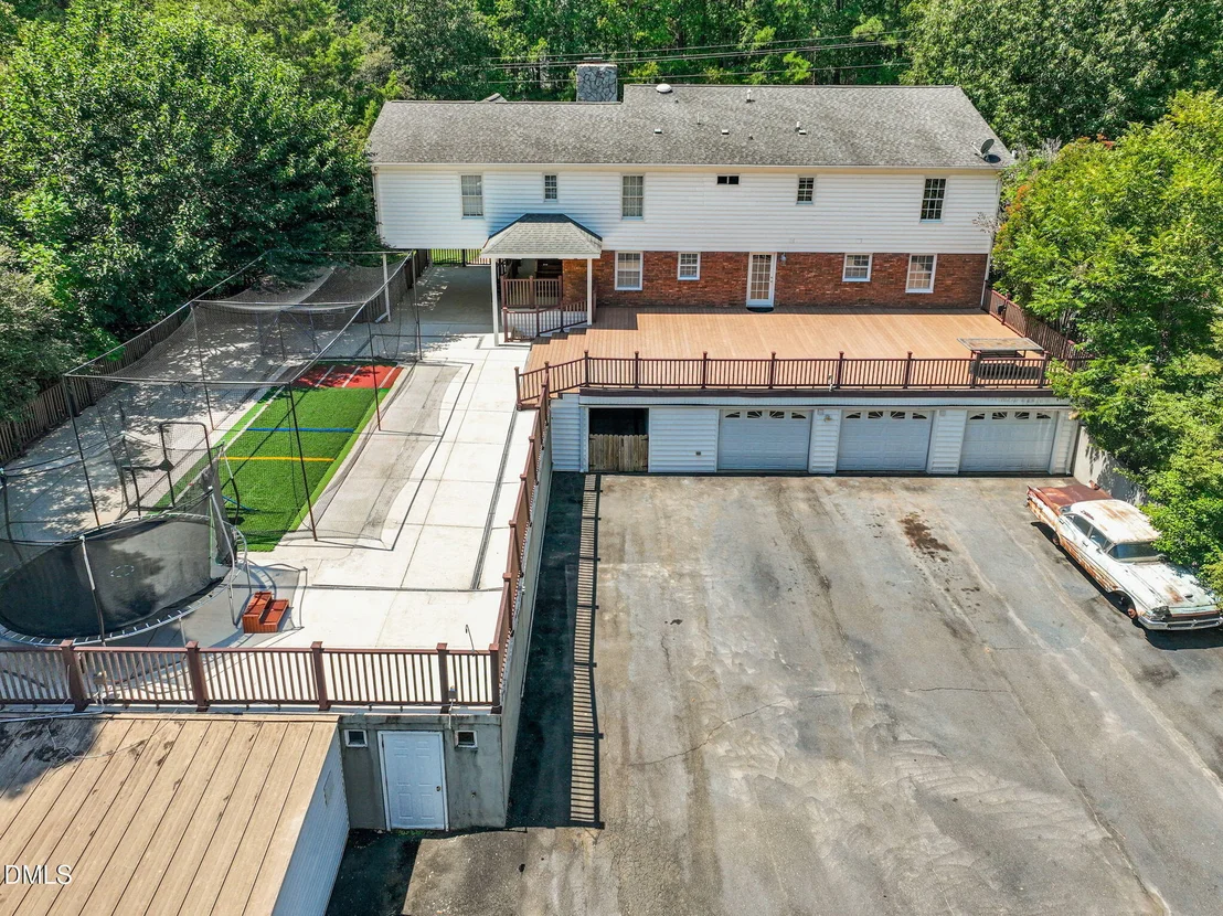 Photo of 1312 Buffaloe Road