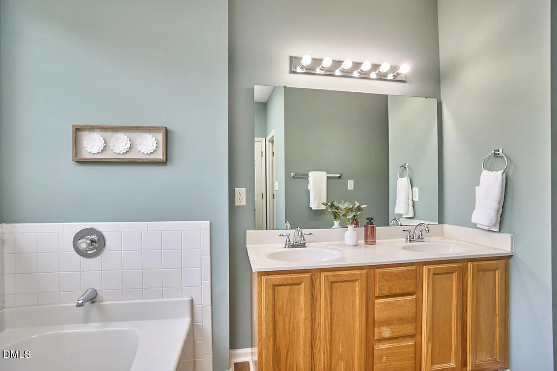 Photo of 4000 Branchwood Drive