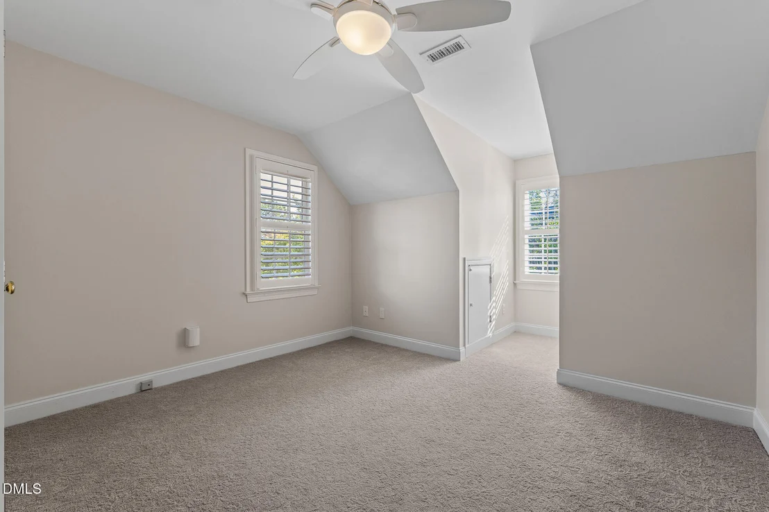 Photo of 408 Parkview Crescent