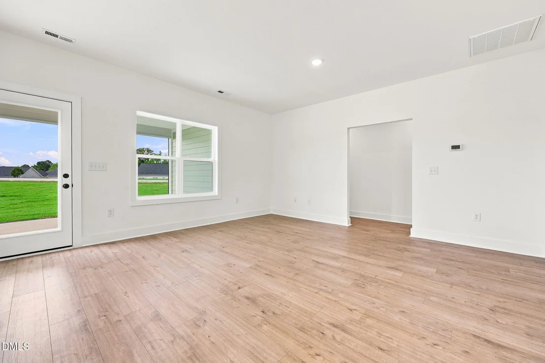 Photo of 155 Grinnell Loop