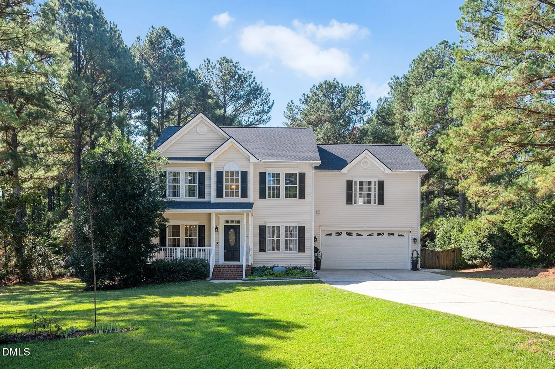 Photo of 1813 Foxbrook Drive