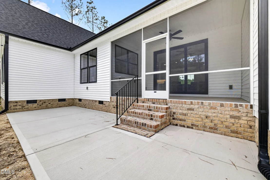 Photo of 175 Hillstead Way
