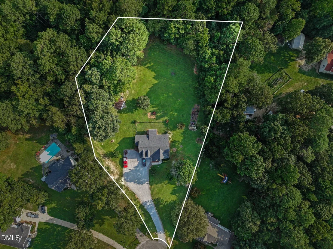 Photo of 492 Tomahawk Drive