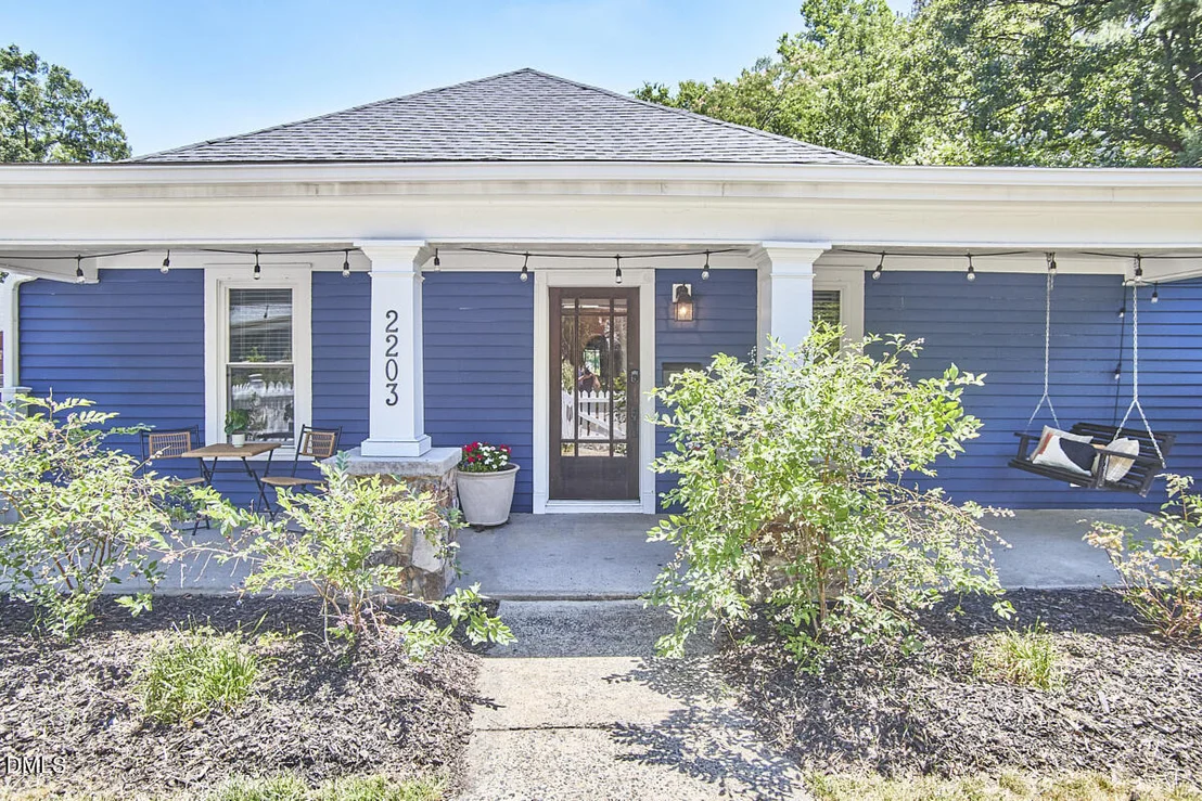 Photo of 2203 Chapel Hill Road