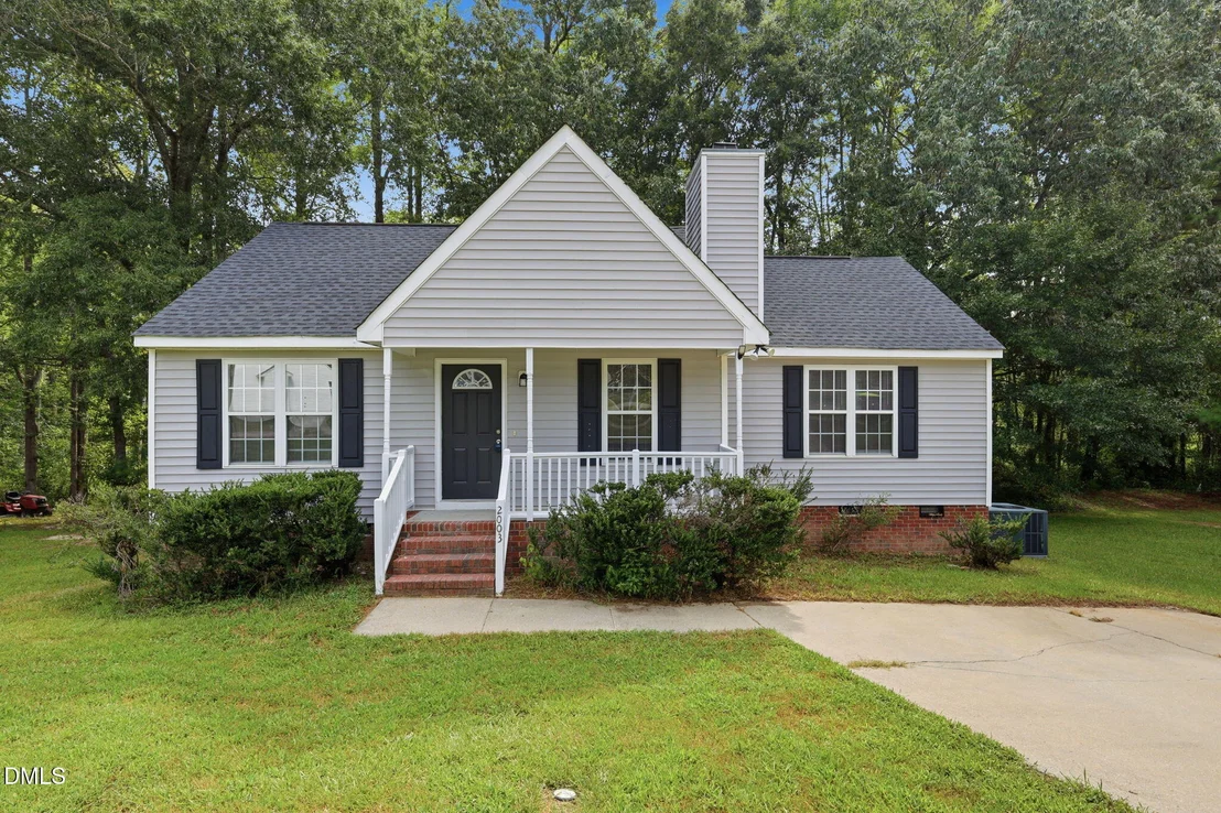 Photo of 2003 Laurel Leaf Road