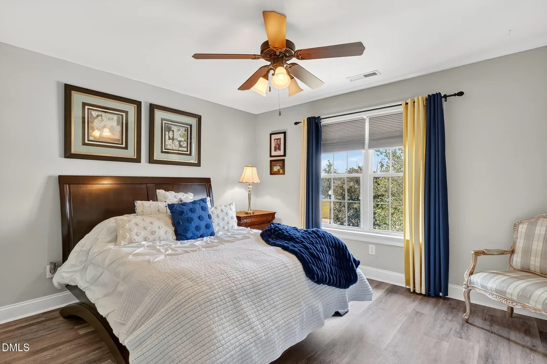 Photo of 296 Shoreline Drive